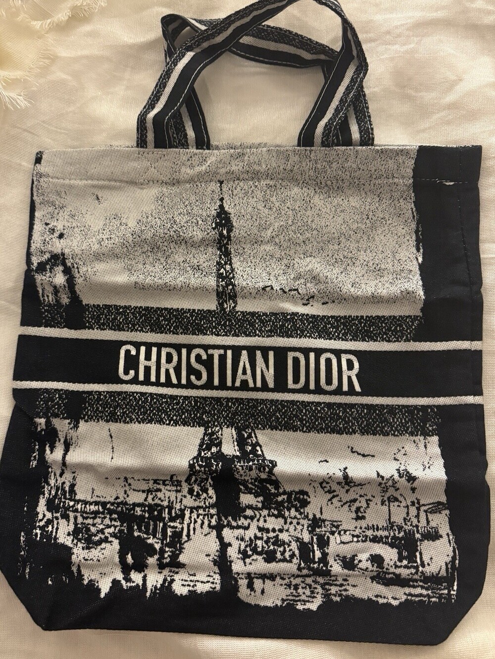 New Dior Parfums Fall 2024 VIP Gift Tote Bag Canvas Paris NY Statue of Liberty
